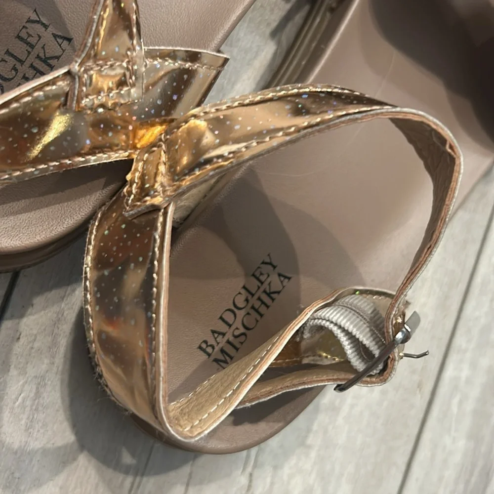 Badgley Mischka little girls glitter sandals size 4